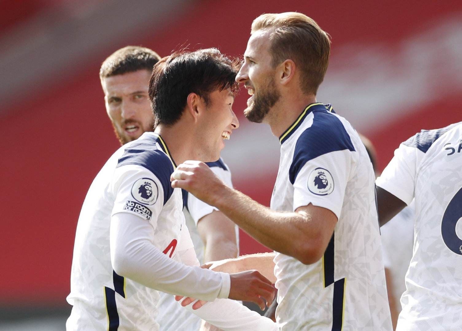 VI设计：如何用视觉设计实现品牌形象一致性？